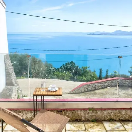 Case de vacanță Andromachi Escape!